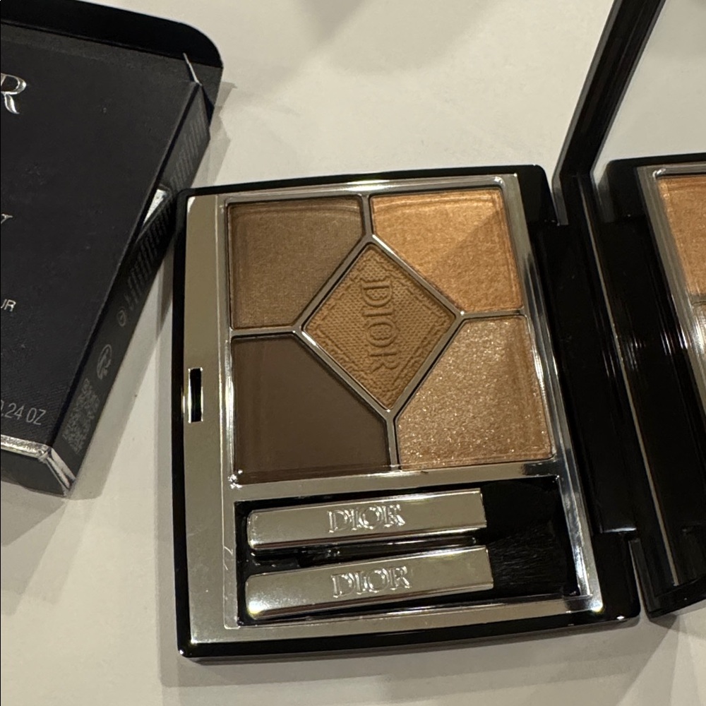 DIOR - Picture 3 of 6